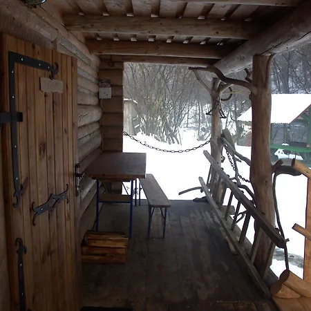 хатина біля потока Casa de Férias *