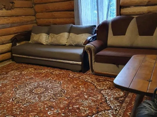 хатина біля потока 卢姆绍里